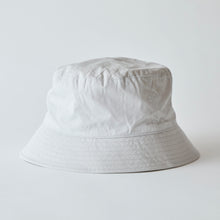 画像をギャラリービューアに読み込む, RED TURNIP(ライトグレー)