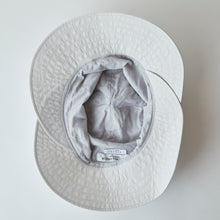 画像をギャラリービューアに読み込む, RED TURNIP(ライトグレー)