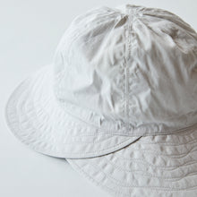 画像をギャラリービューアに読み込む, RED TURNIP(ライトグレー)